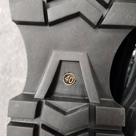 Masika Black Patent Leather Loafers with tassels, Size 40 (US 8.5) Thick-Soled - Picture 12 of 13